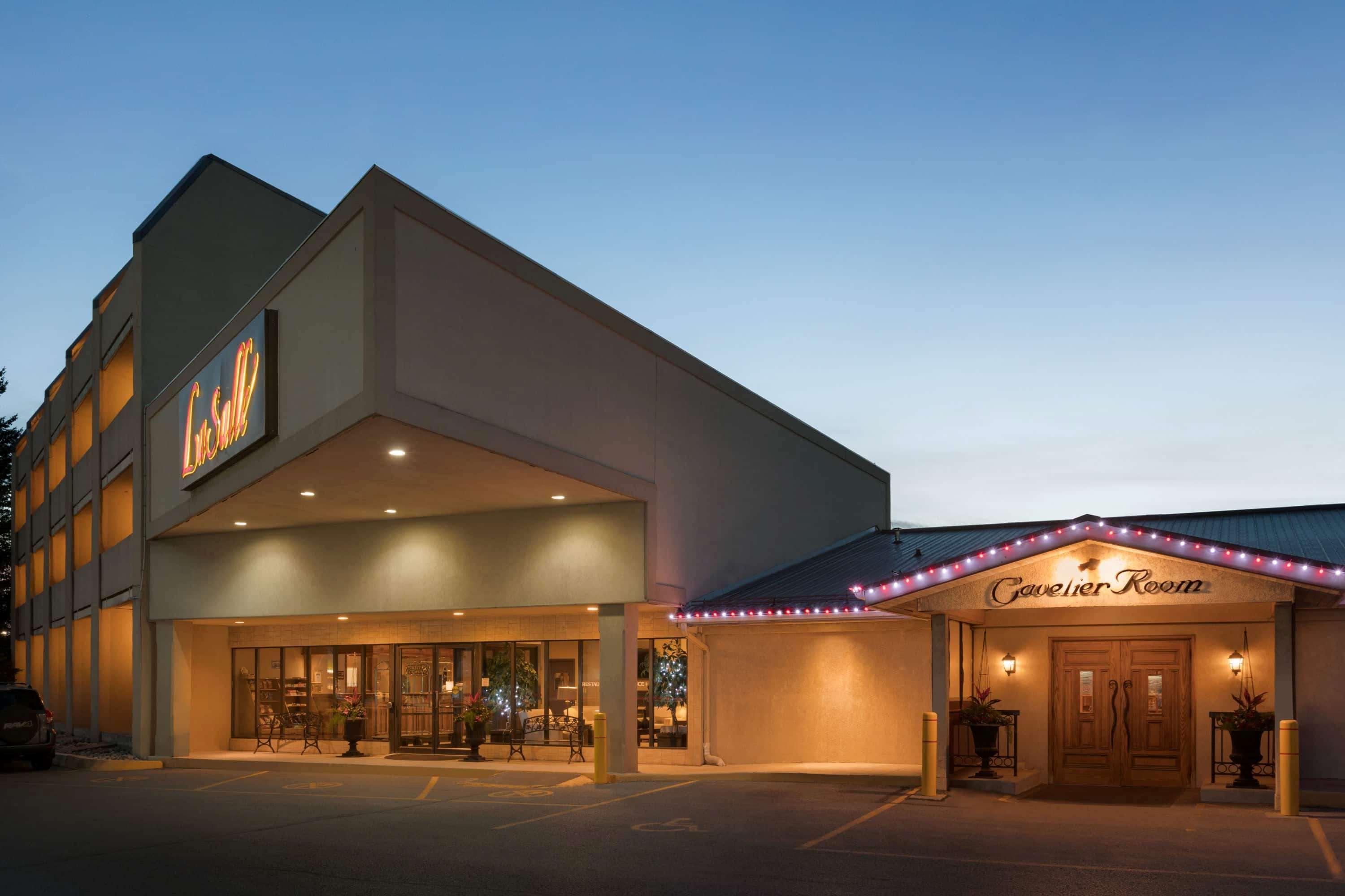 Travelodge Hotel By Wyndham Kingston Lasalle Dış mekan fotoğraf