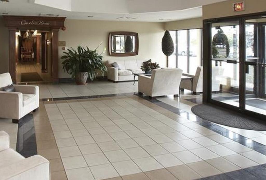 Travelodge Hotel By Wyndham Kingston Lasalle Dış mekan fotoğraf