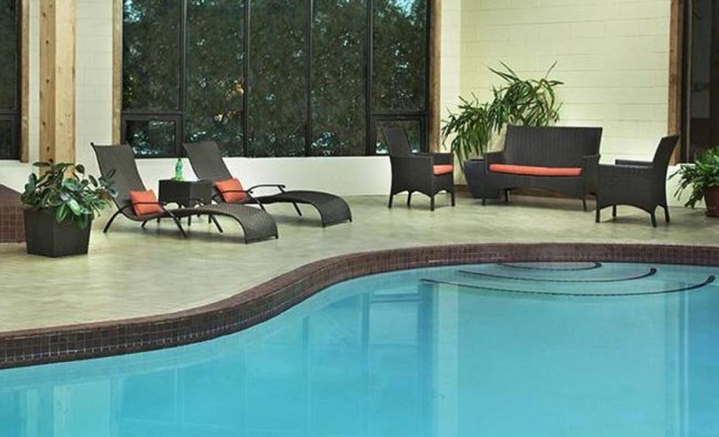 Travelodge Hotel By Wyndham Kingston Lasalle Dış mekan fotoğraf
