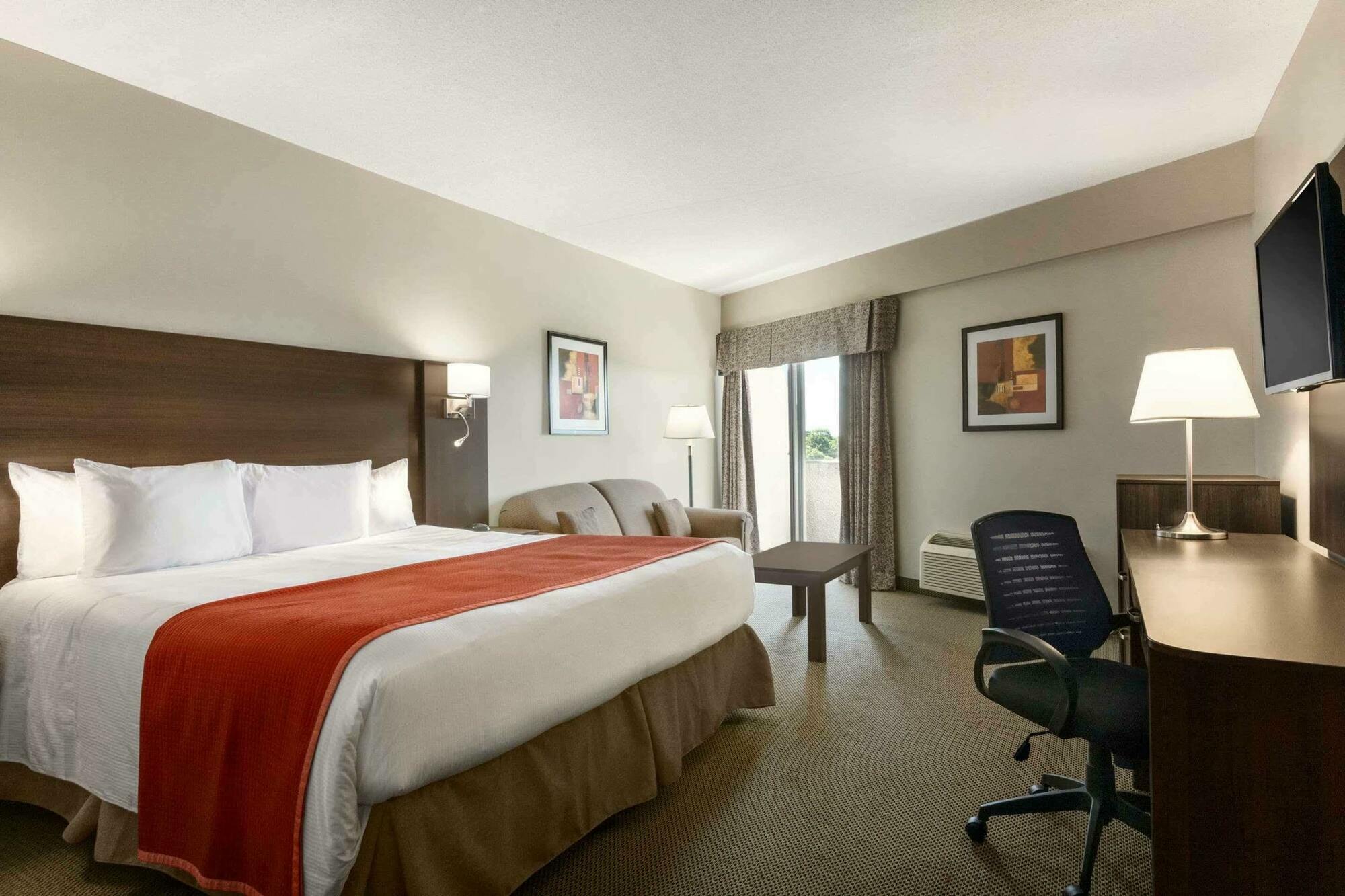 Travelodge Hotel By Wyndham Kingston Lasalle Dış mekan fotoğraf